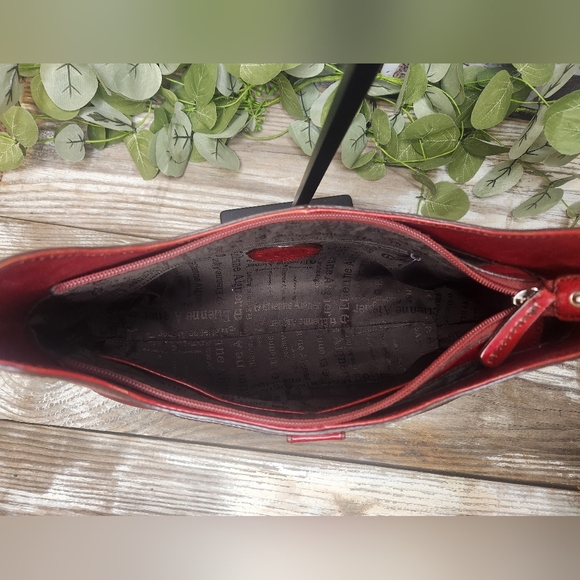 Etienne Aigner Vintage Dark Red Adjustable Strap Shoulder Bag - Picture 9 of 16